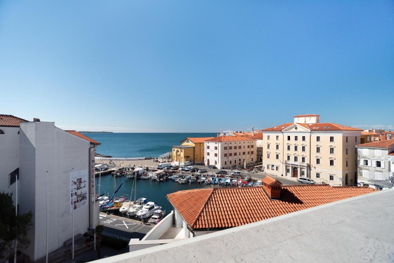 Art Hotel Tartini Piran Luaran gambar